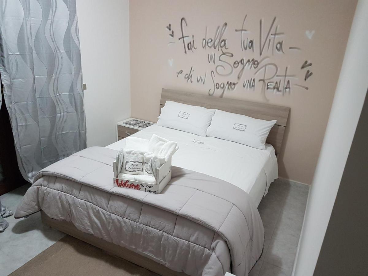 سانتا ماريا كابوا فيتيري B&B La Dolce Notte المظهر الخارجي الصورة
